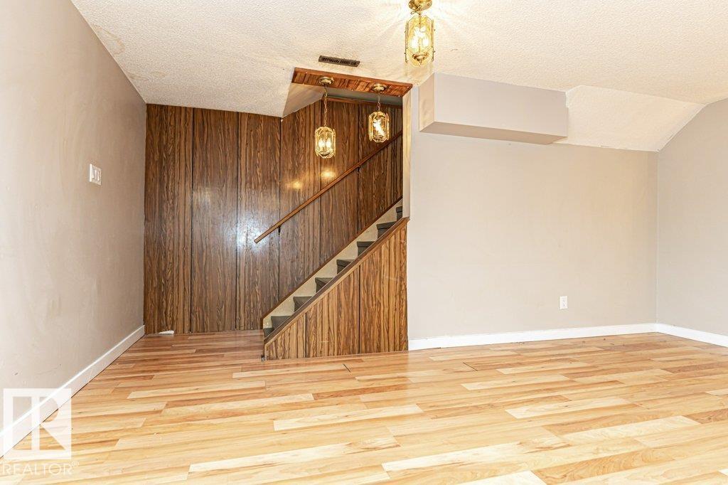 13315-13317 82 ST NW, Edmonton