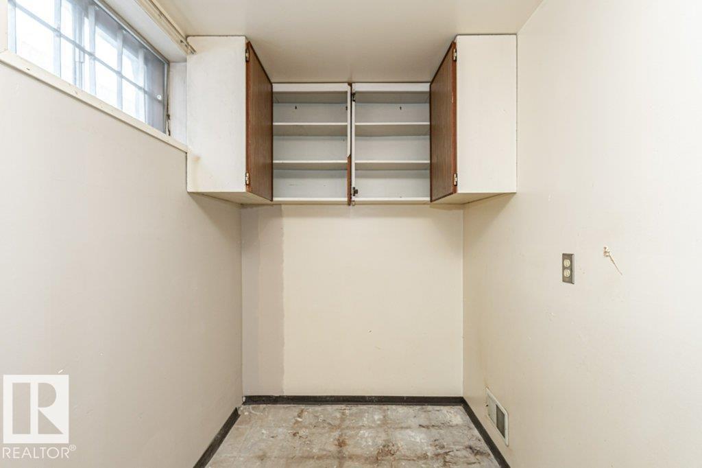 13315-13317 82 ST NW, Edmonton