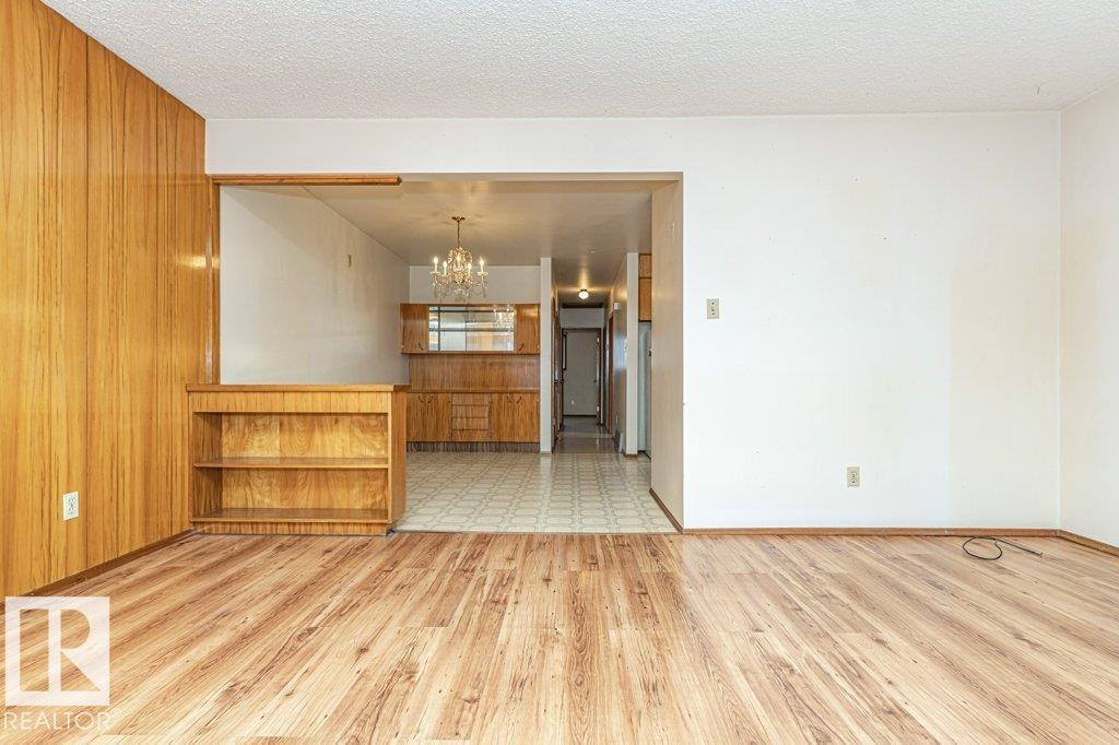 13315-13317 82 ST NW, Edmonton