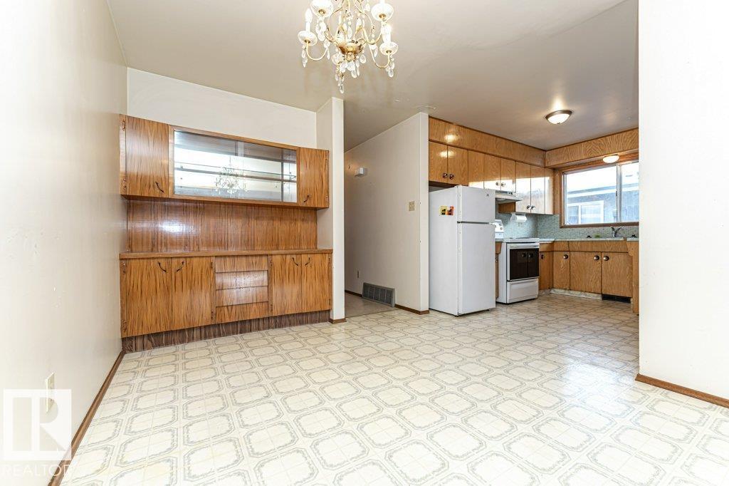 13315-13317 82 ST NW, Edmonton