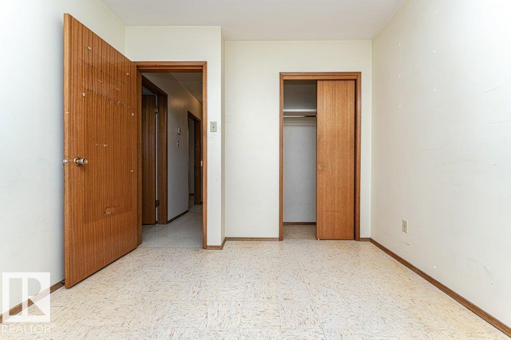 13315-13317 82 ST NW, Edmonton