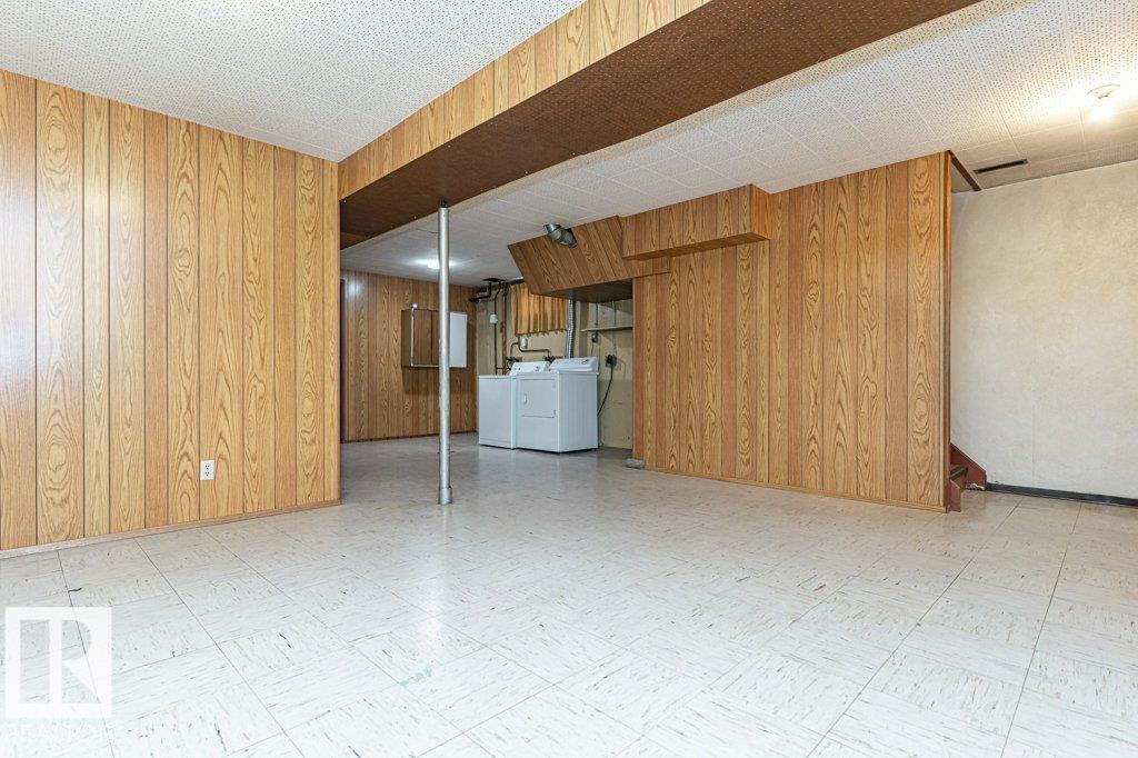 13315-13317 82 ST NW, Edmonton