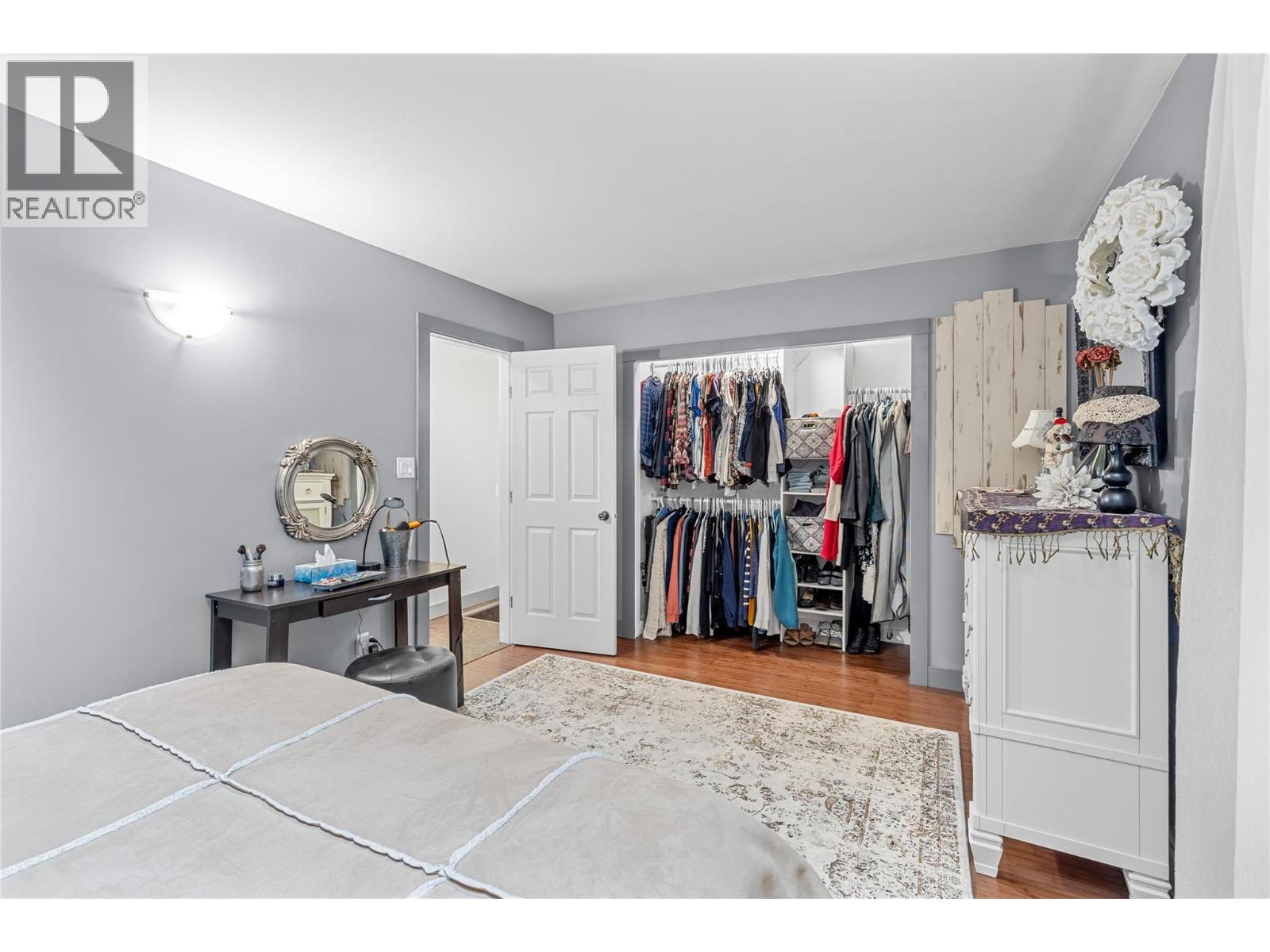 2935 Rosedale Avenue, Armstrong