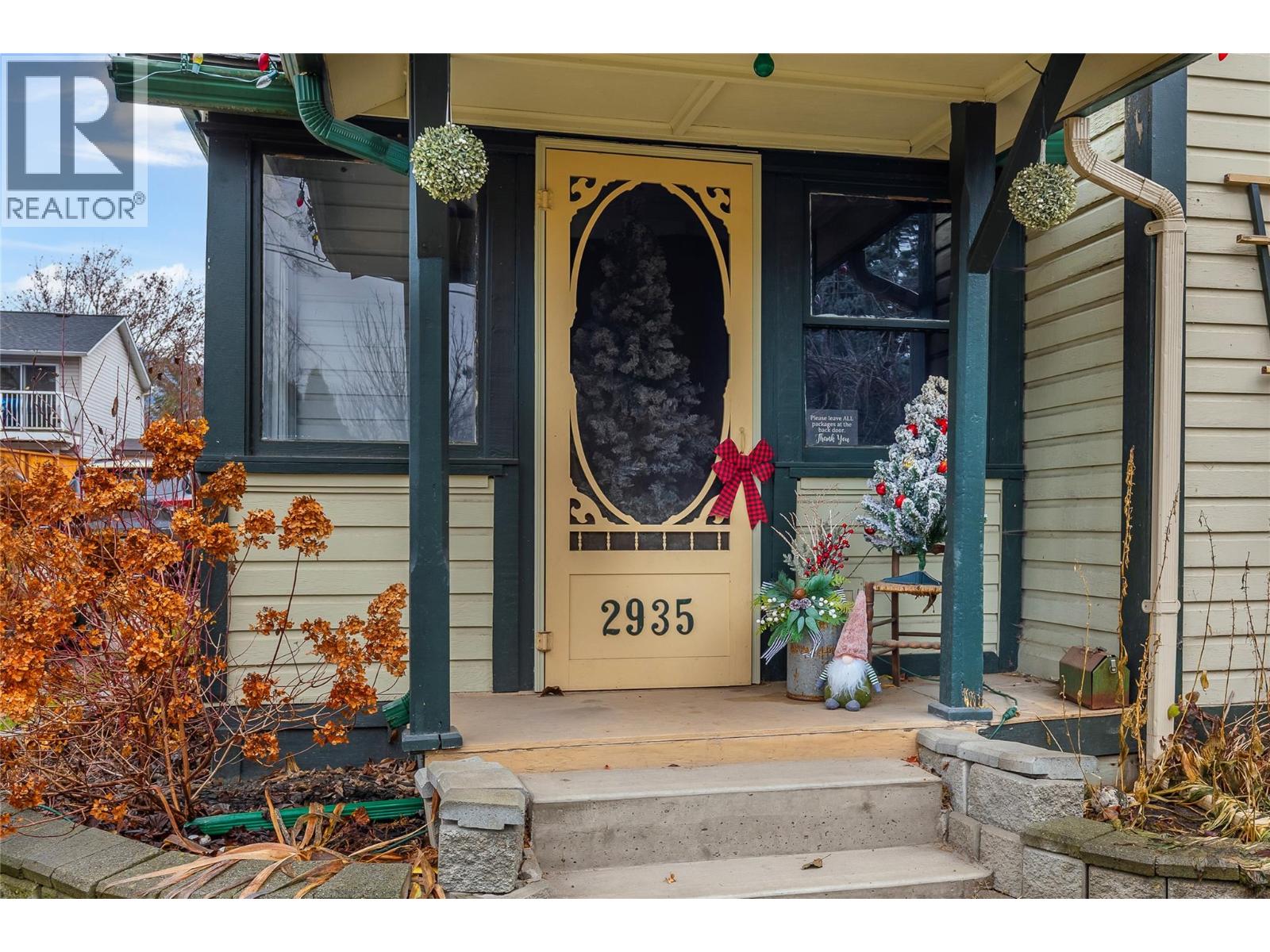 2935 Rosedale Avenue, Armstrong