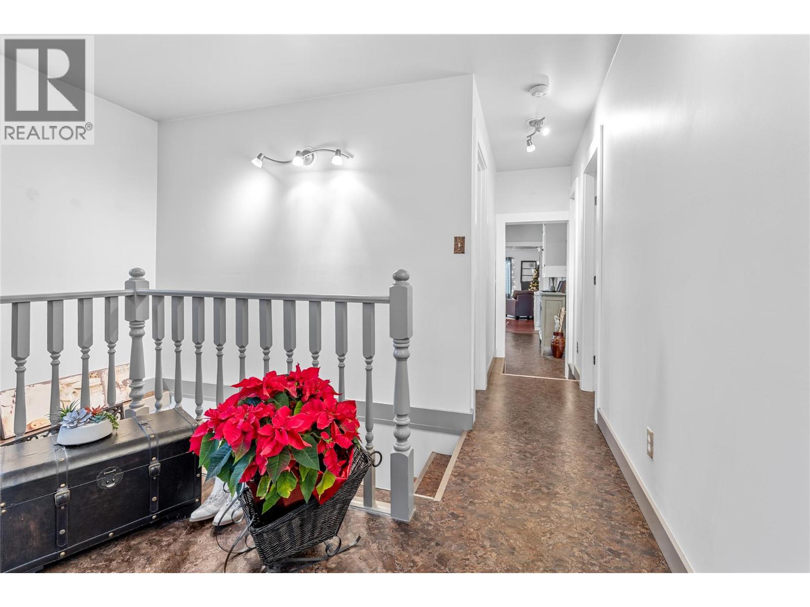 2935 Rosedale Avenue, Armstrong