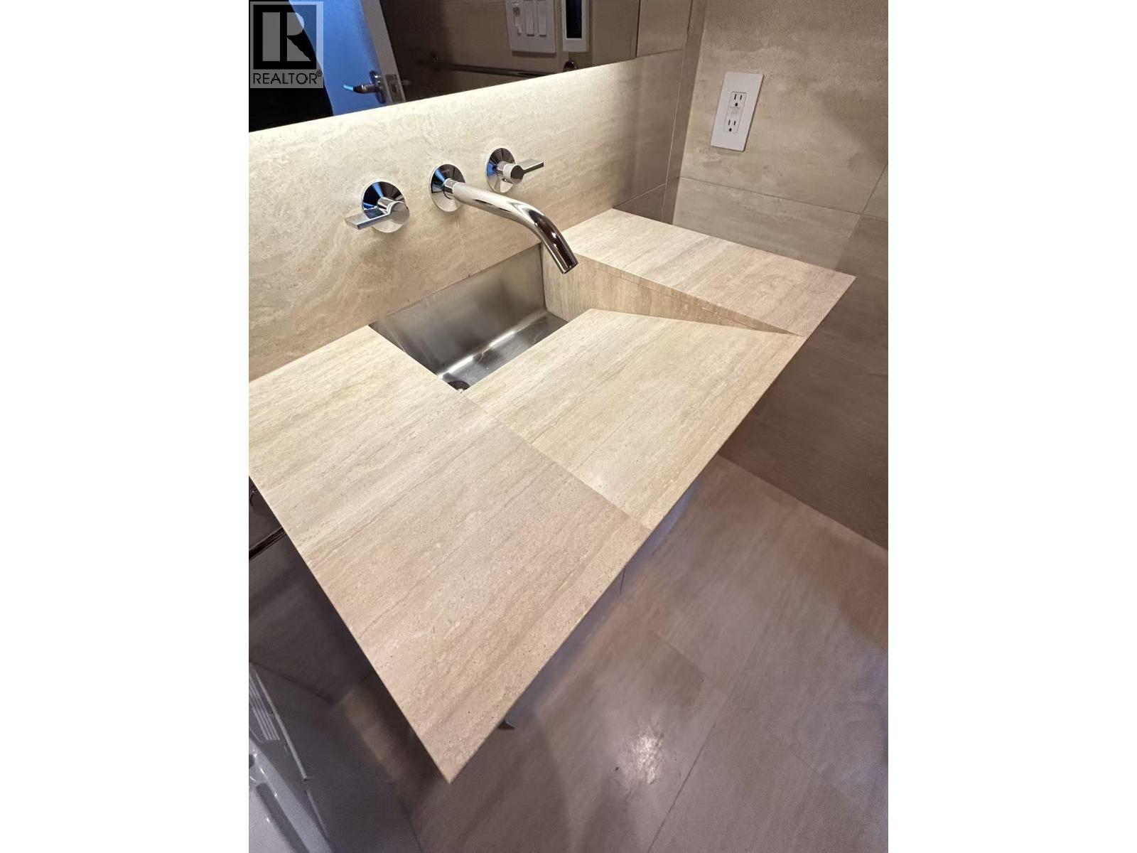 1905 1568 ALBERNI, Vancouver