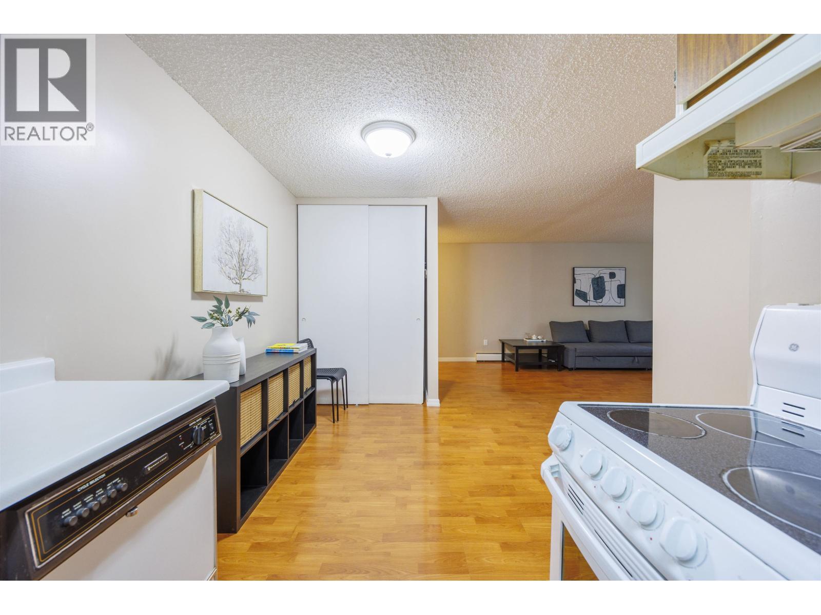 #201-7200 LINDSAY Road, Richmond