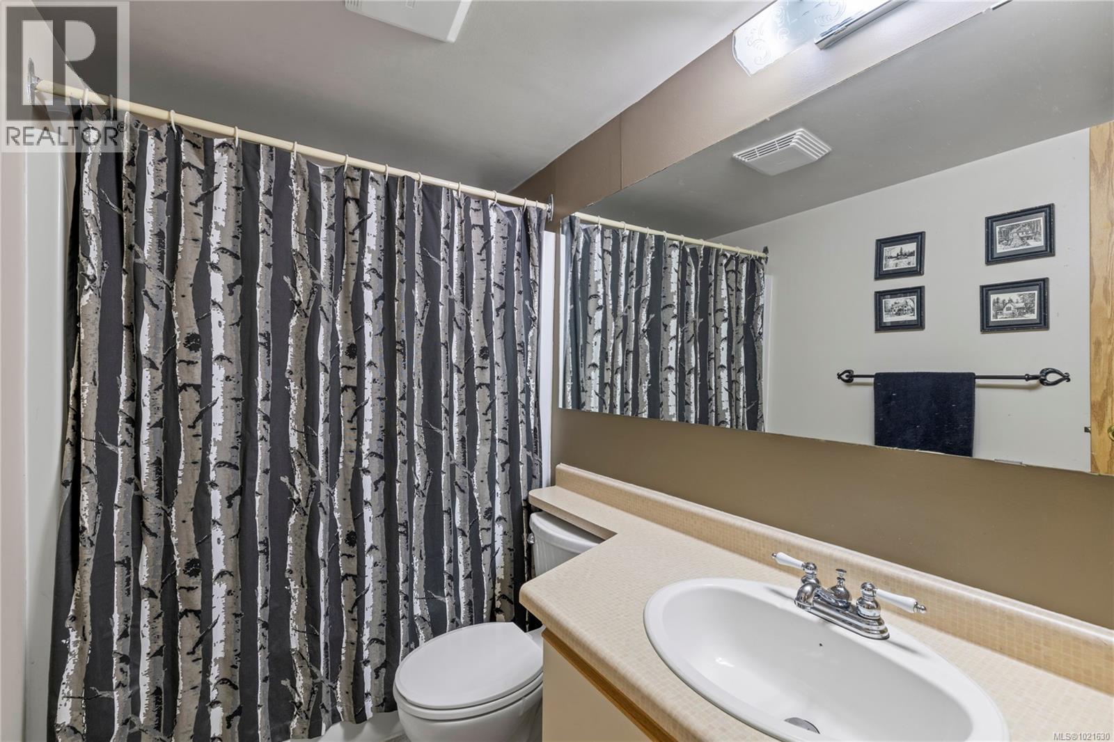 105 6715 Dover Rd, Nanaimo