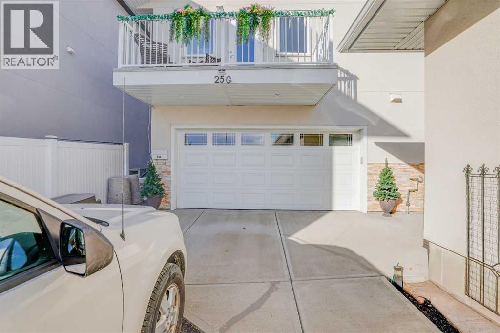 Single Family House Bungalow for Sale in  Highwood Place NW Highwood Calgary 