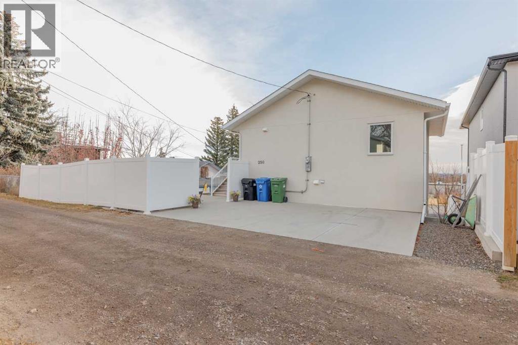 Single Family House Bungalow for Sale in  Highwood Place NW Highwood Calgary 