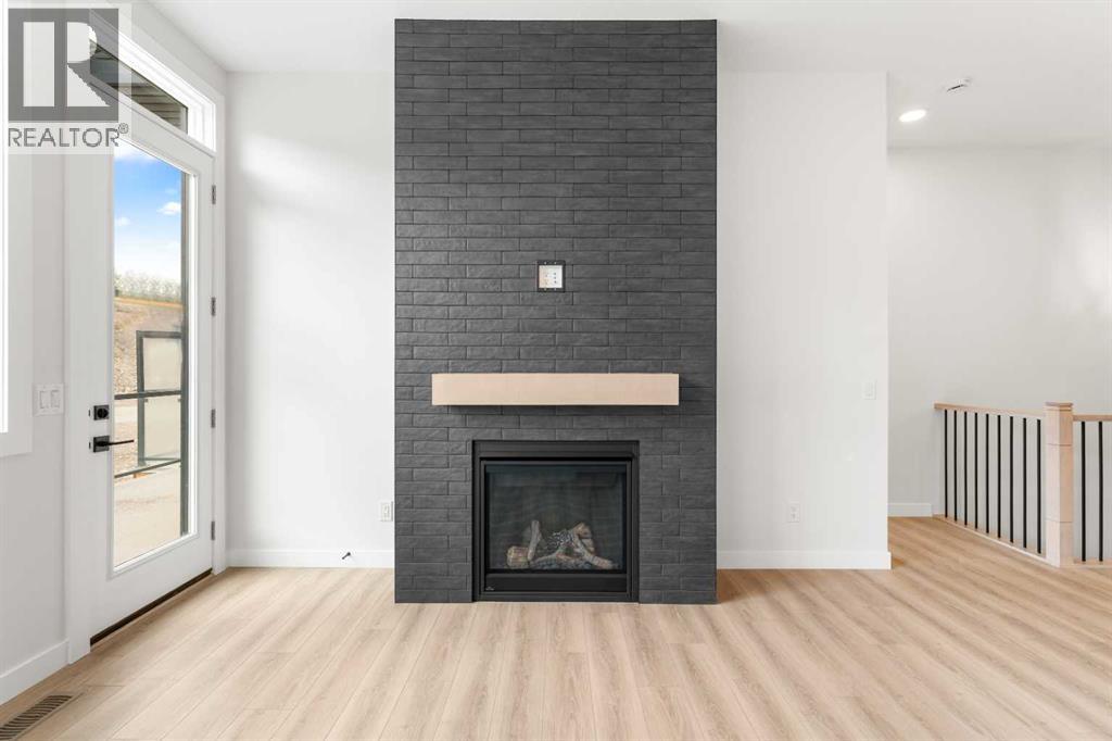 297 Riviera Way, Cochrane