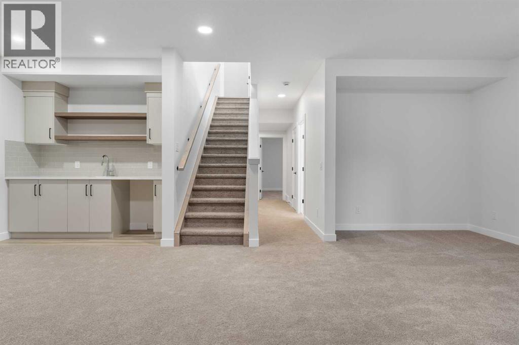 297 Riviera Way, Cochrane