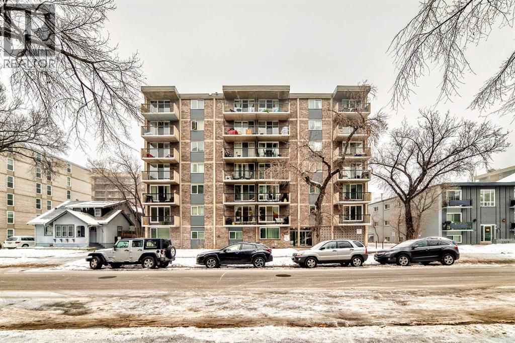 Single Family House for Sale in    Avenue SW Beltline Calgary 