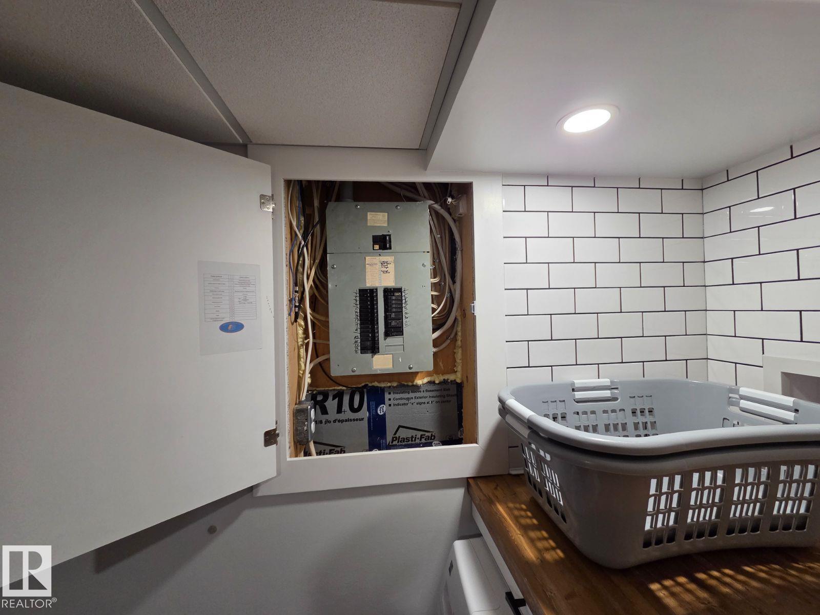 12410 120 AV NW, Edmonton