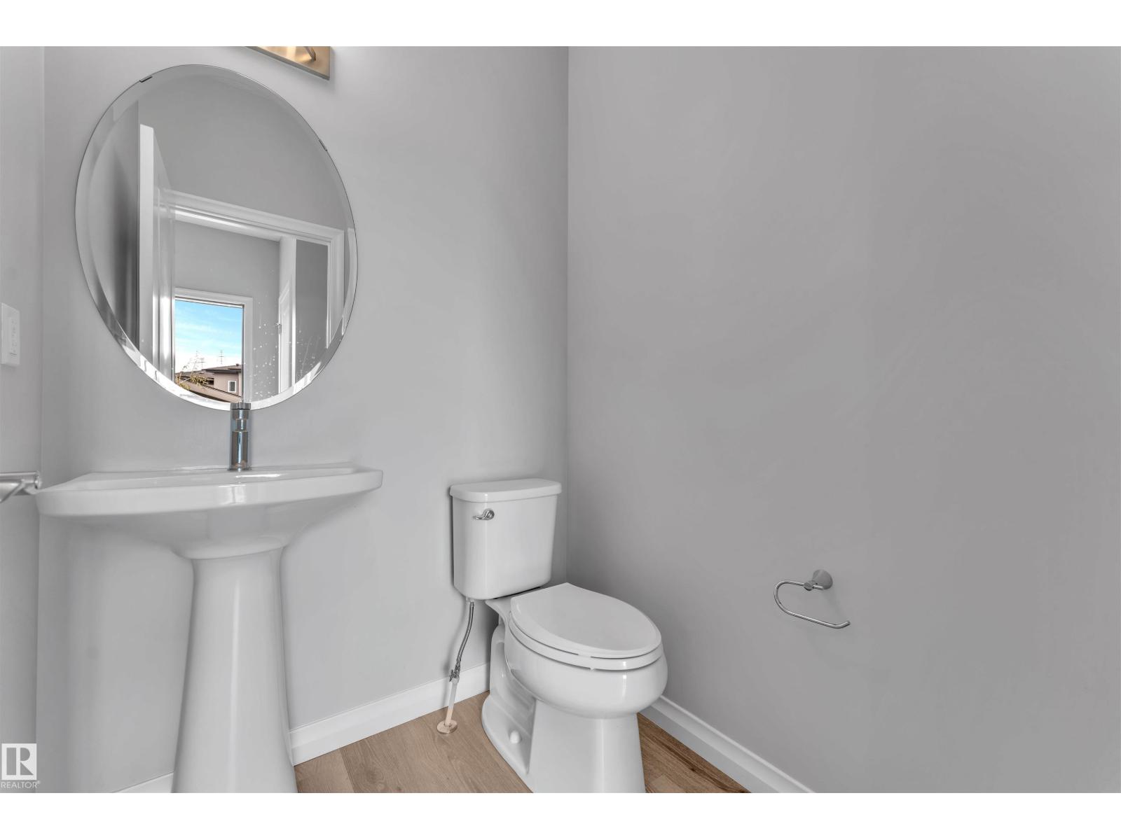 176 CHARLESWORTH DR SW, Edmonton