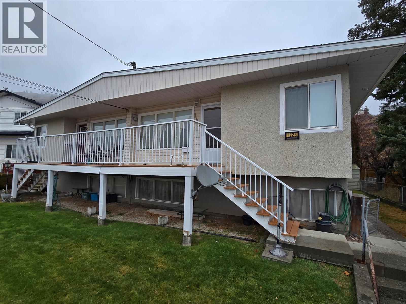 1223 Sunvalley Crescent - 1