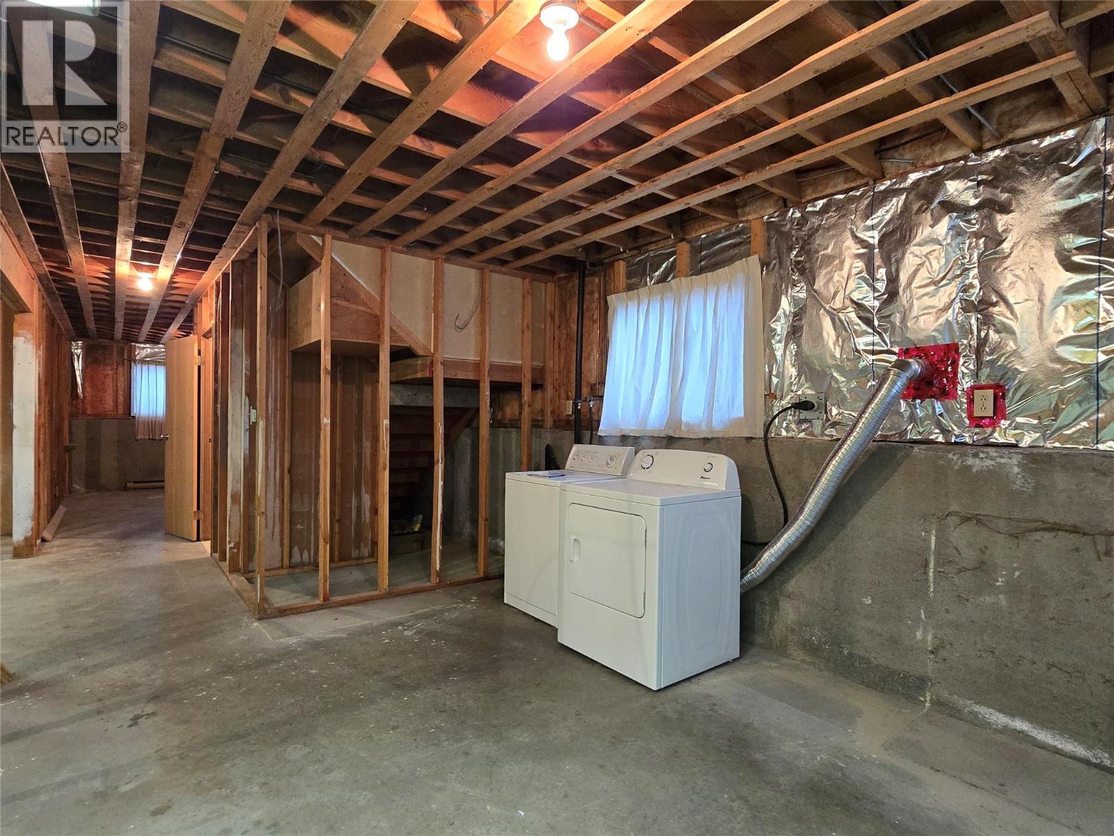 1223 Sunvalley Crescent - 17