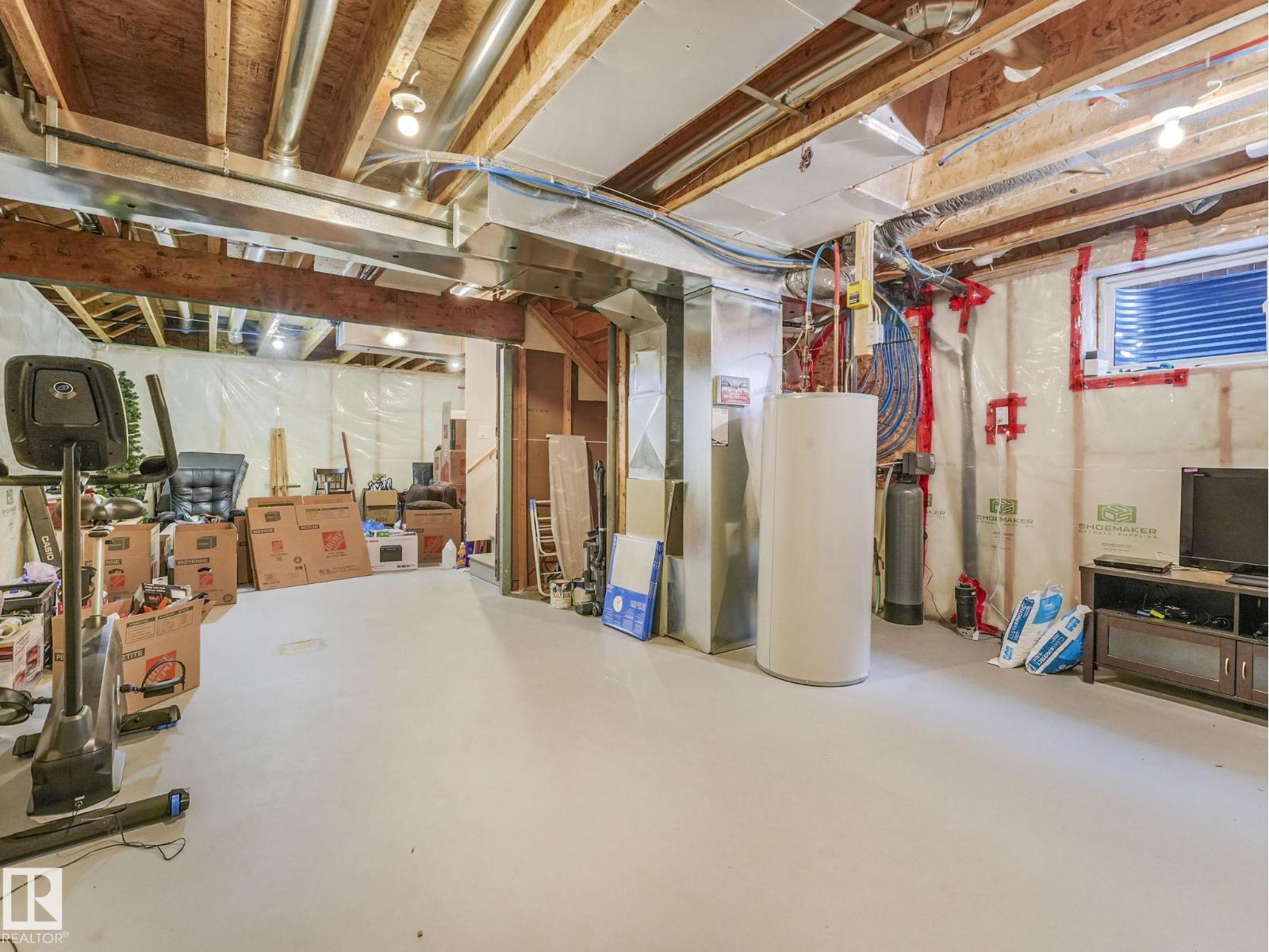 5213 2A AV SW, Edmonton