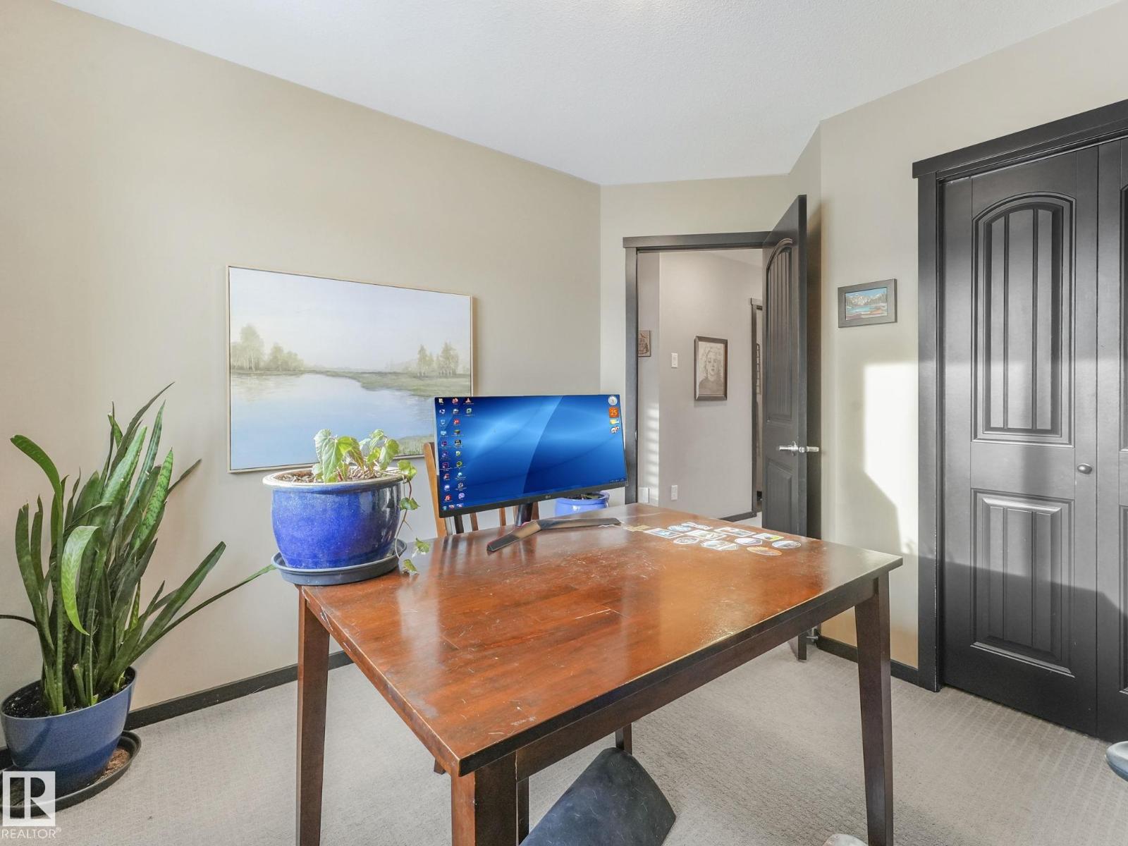 5213 2A AV SW, Edmonton