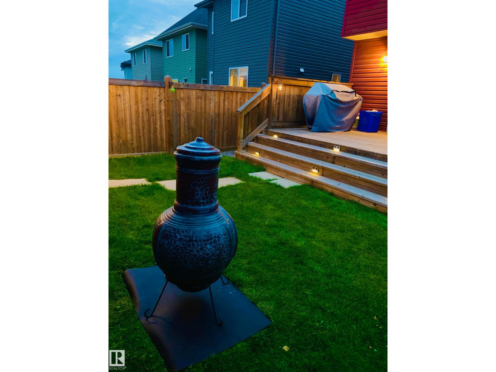 5213 2A AV SW, Edmonton