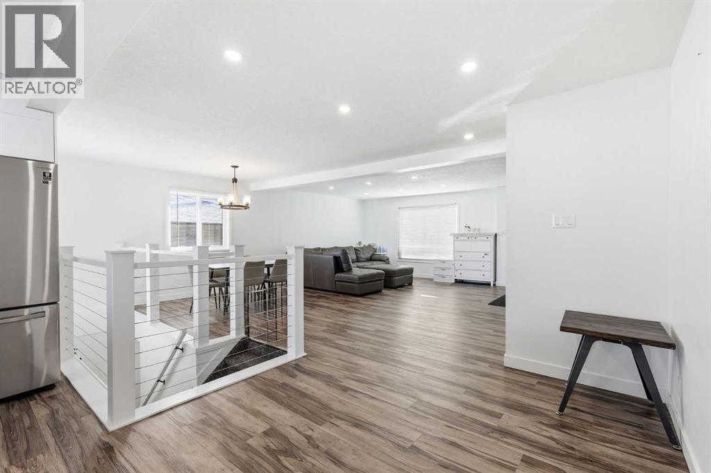 Single Family House Bungalow for Sale in  Harrow Crescent SW Haysboro Calgary 