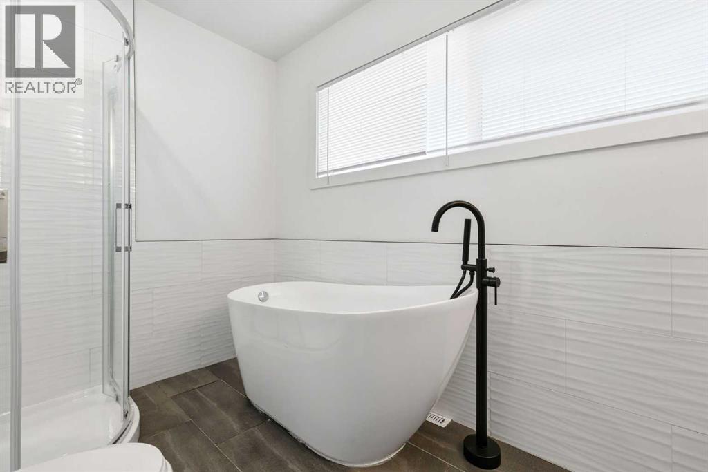 Single Family House Bungalow for Sale in  Harrow Crescent SW Haysboro Calgary 