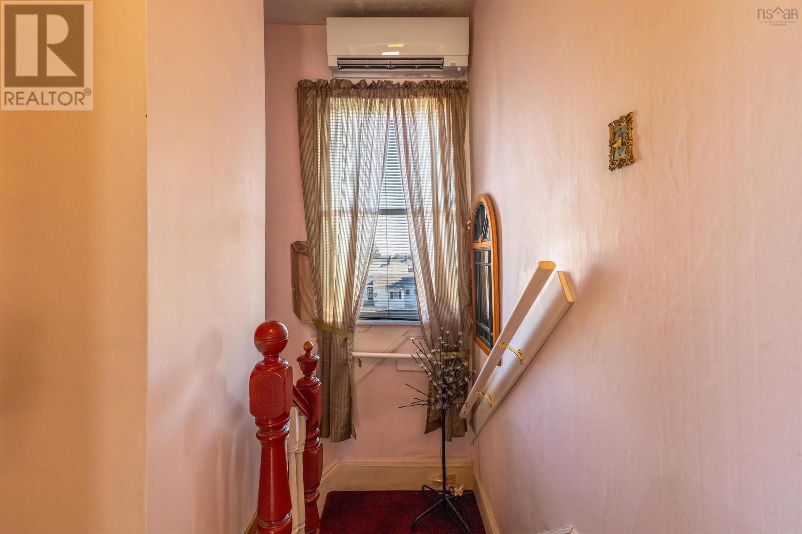 Property 21 of 47 of 279 King Edward Street