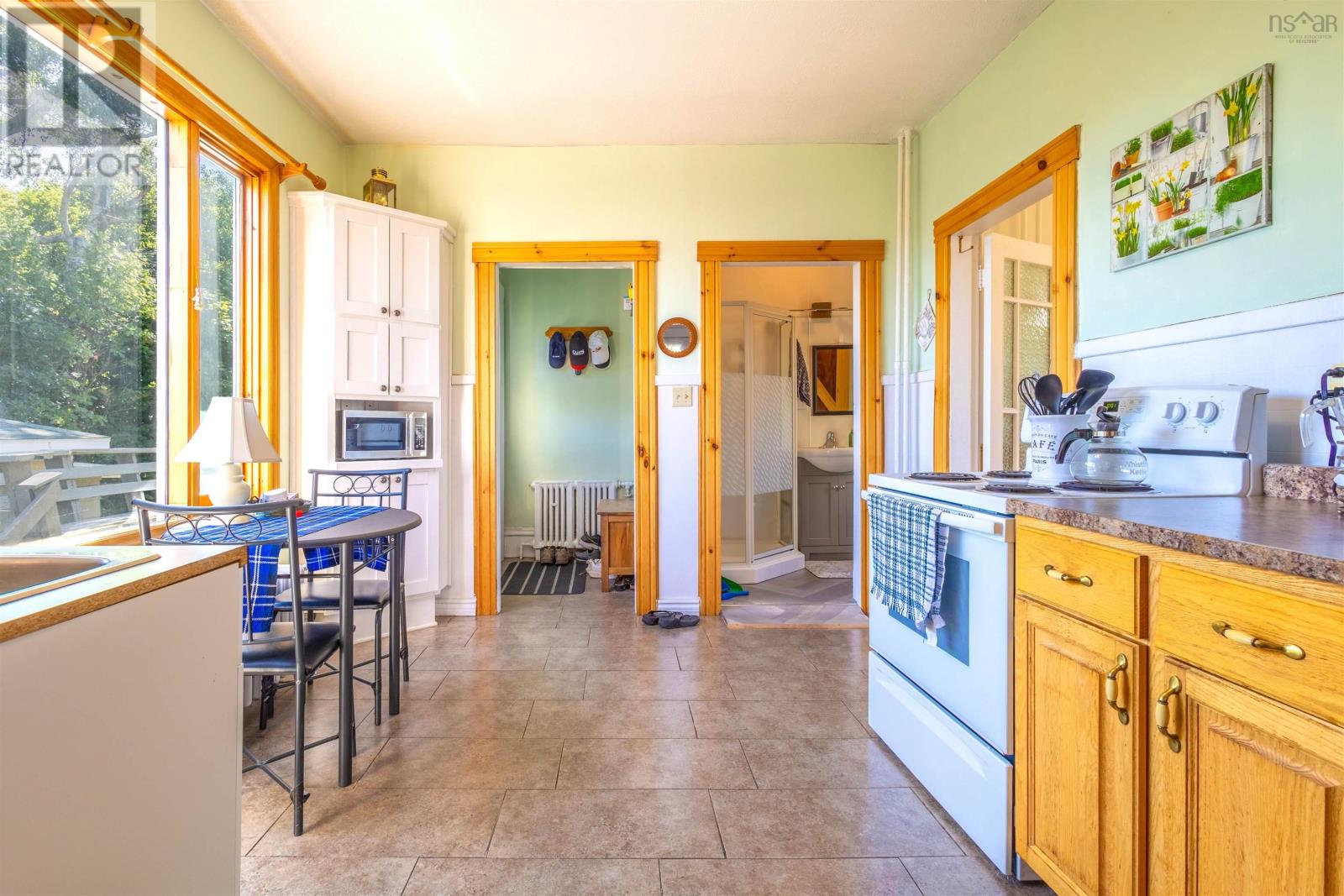 Property 14 of 47 of 279 King Edward Street