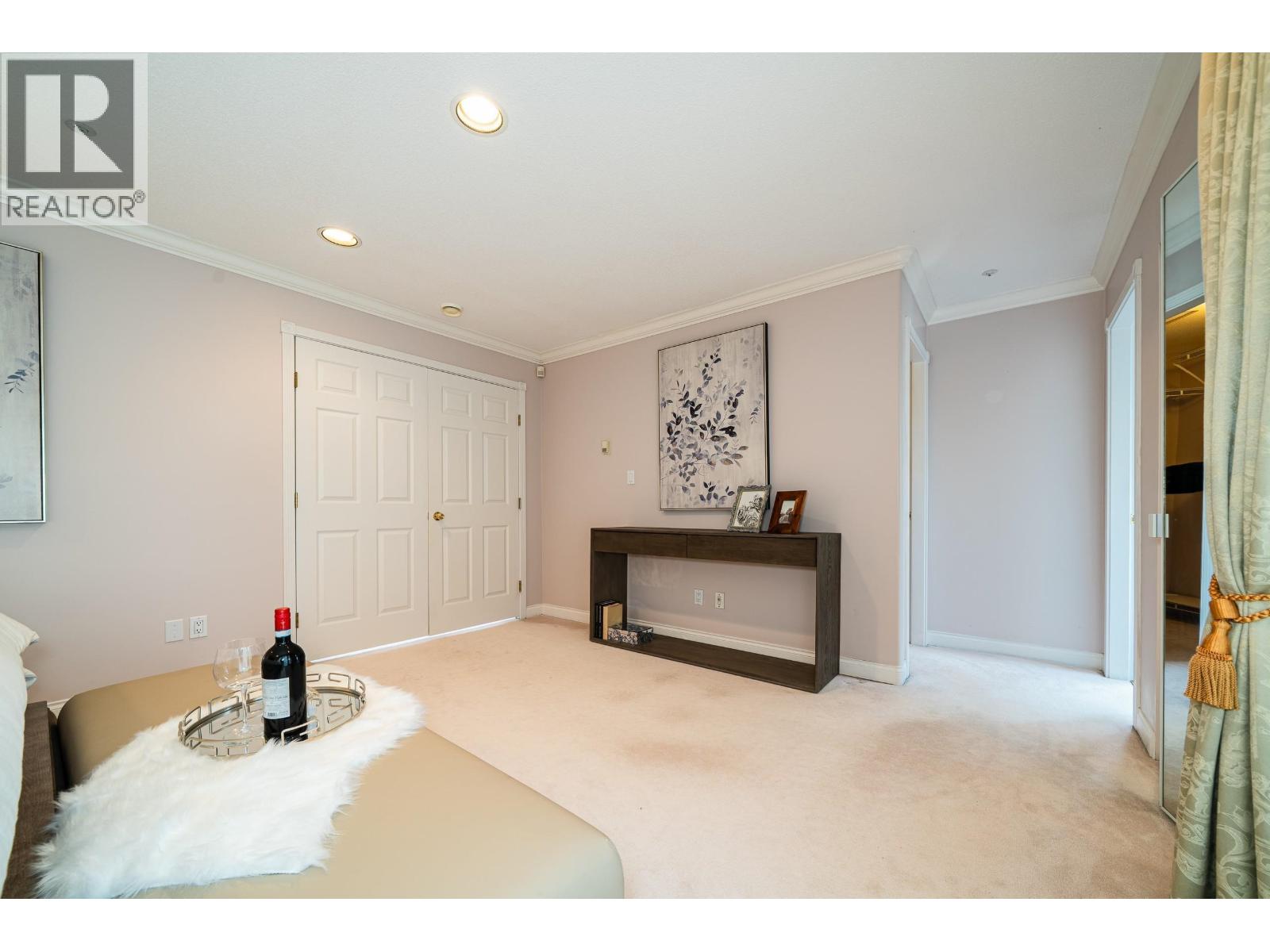 4255 W 15TH AVENUE, Vancouver