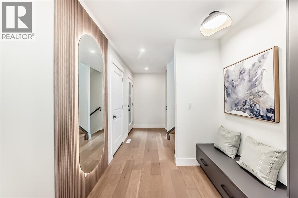 Single Family House for Sale in   Avenue SW Altadore Calgary 