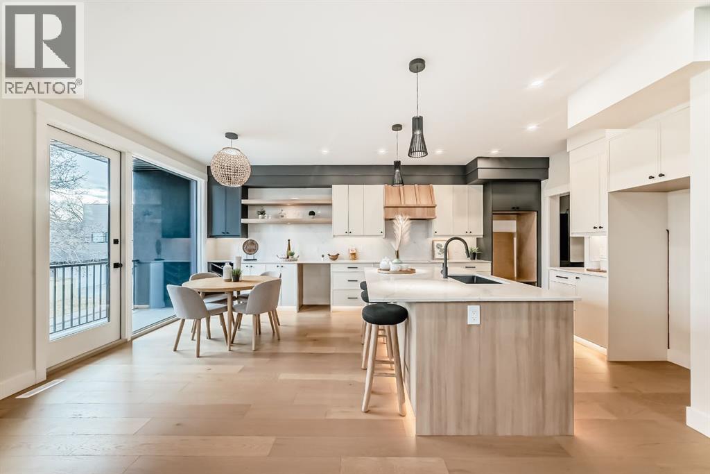 Single Family House for Sale in   Avenue SW Altadore Calgary 