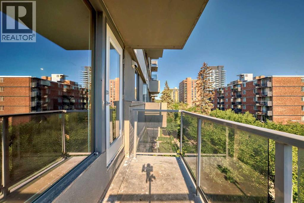 Single Family House for Sale in    Avenue SW Beltline Calgary 