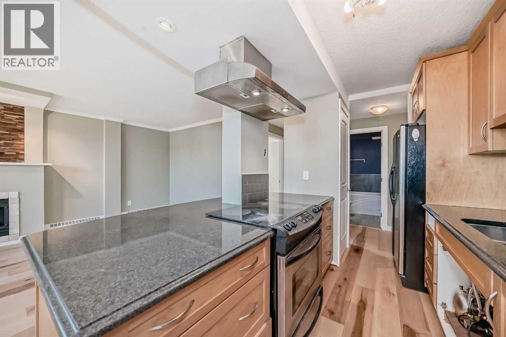 Single Family House for Sale in    Avenue SW Beltline Calgary 