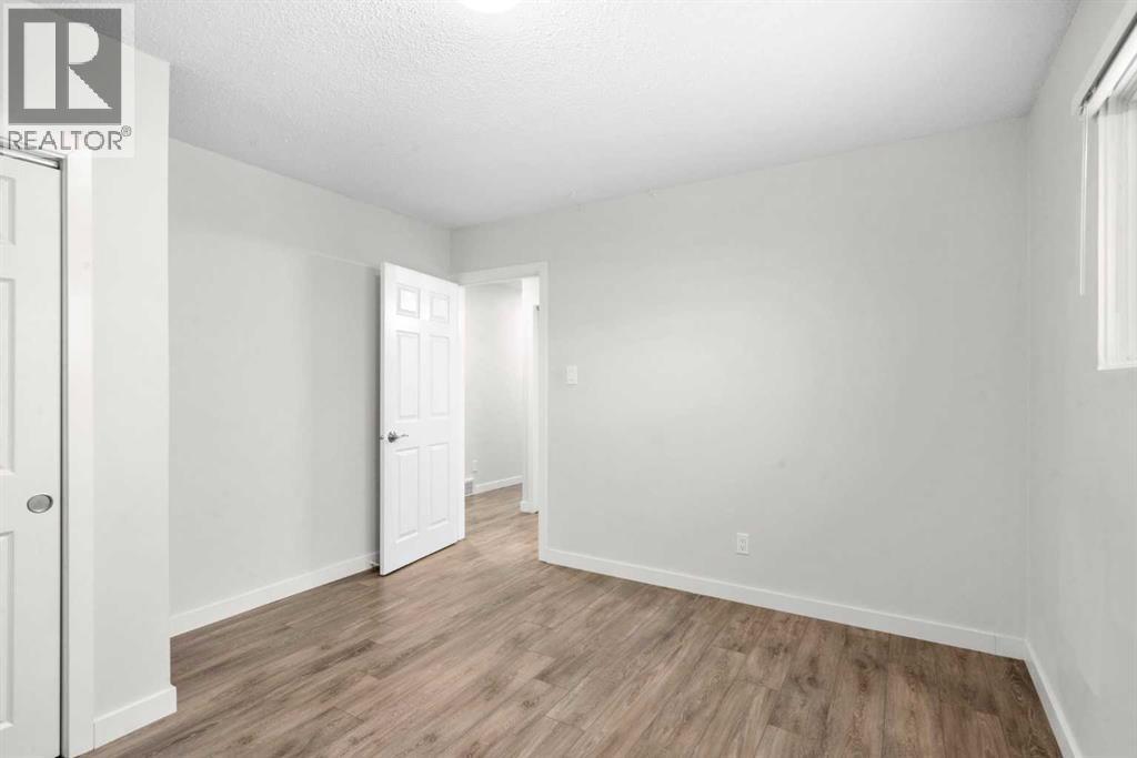 Single Family House Bungalow for Sale in  Healy Drive SW Haysboro Calgary 