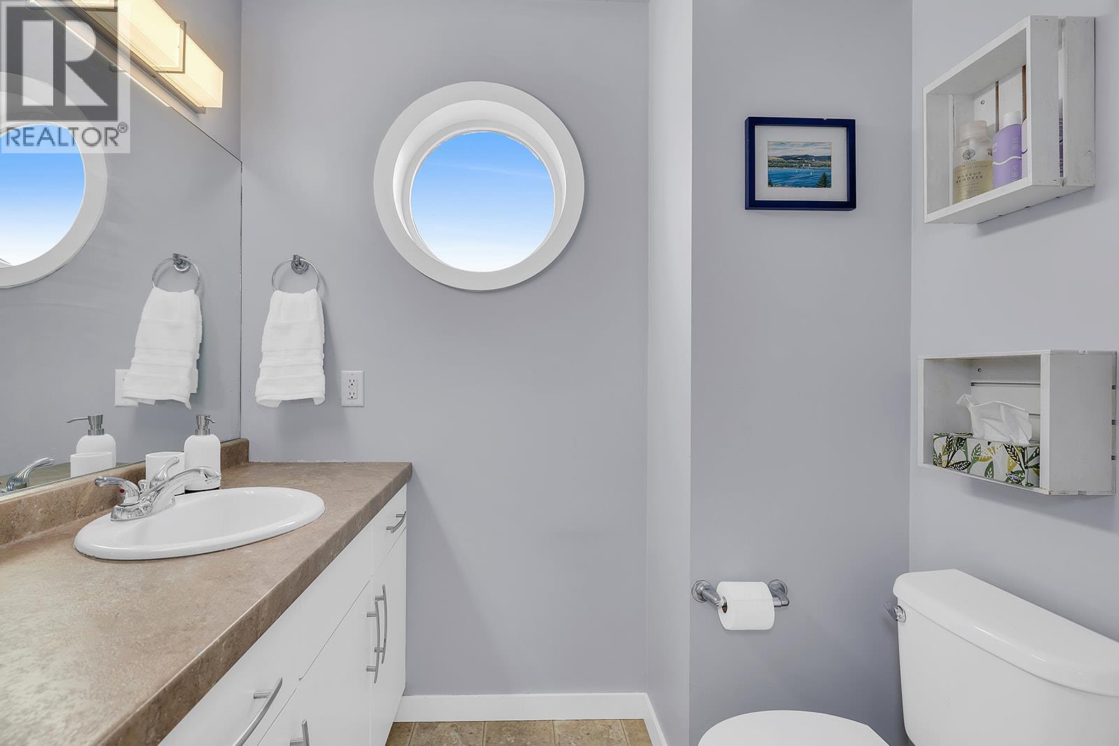 14 1881 Ambrosi Road, Kelowna