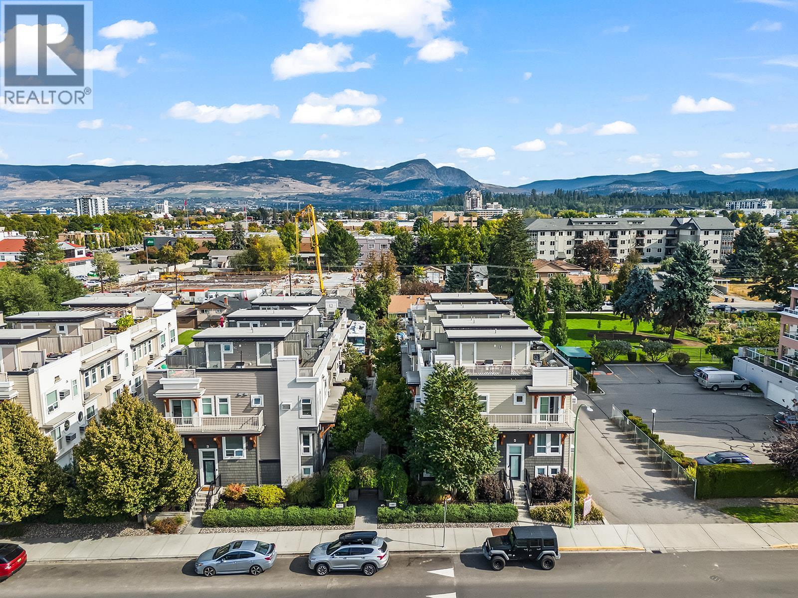 14 1881 Ambrosi Road, Kelowna
