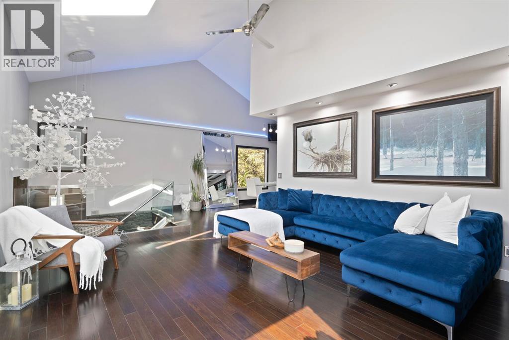 Single Family House 3 Level for Sale in   Street NE Bridgeland/Riverside Calgary 