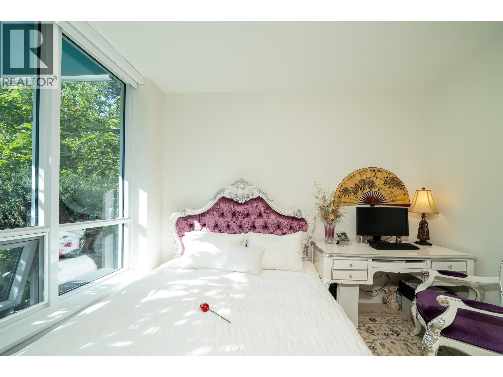 101 5608 BERTON AVENUE, Vancouver