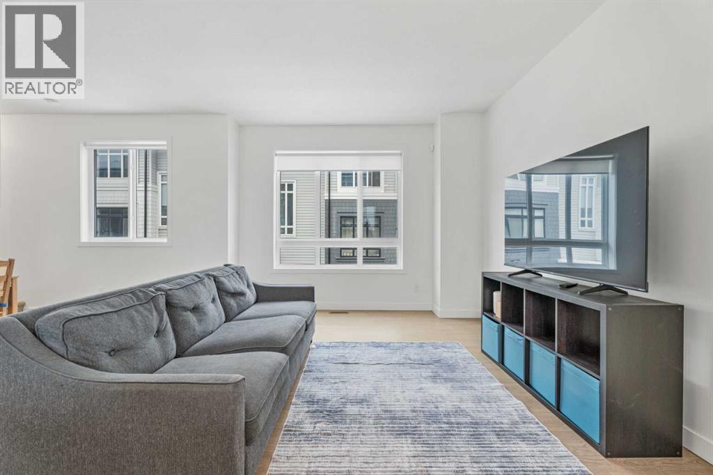 Single Family House for Sale in   BELMONT Drive SW Belmont Calgary 