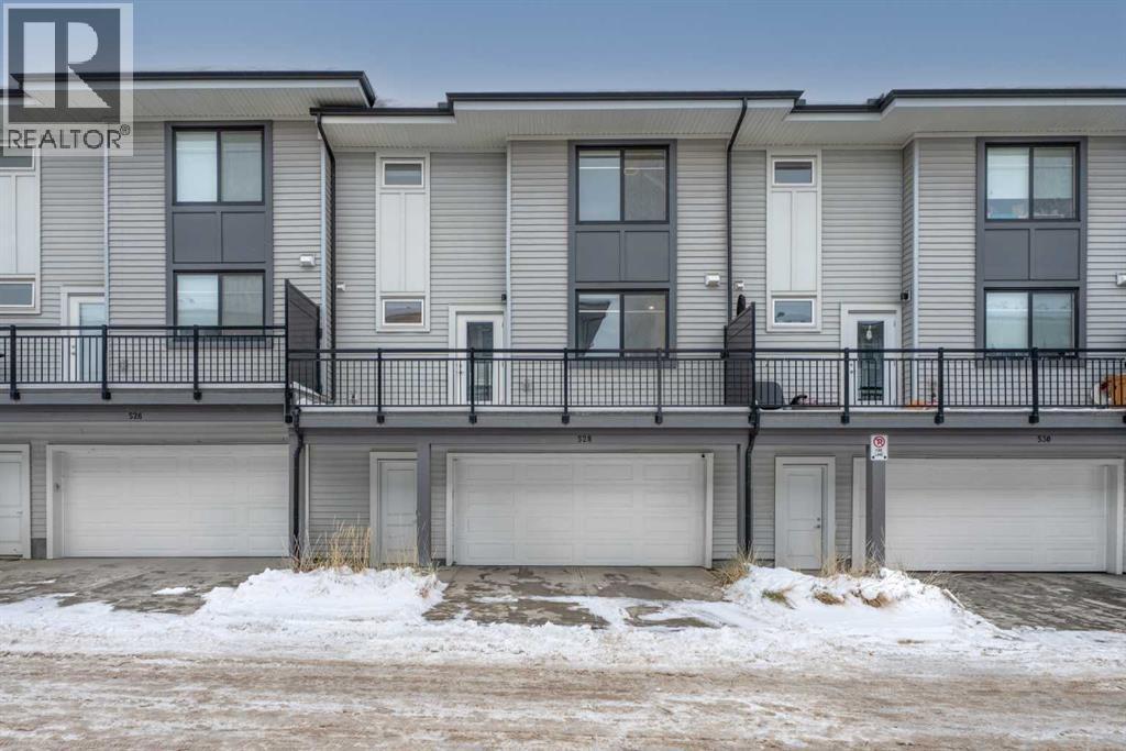 Single Family House for Sale in   BELMONT Drive SW Belmont Calgary 