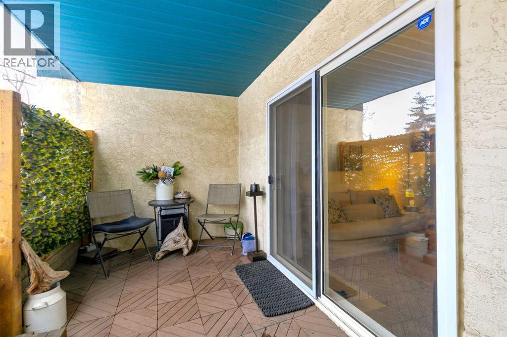 Single Family House for Sale in   Dover Point SE Dover Calgary 