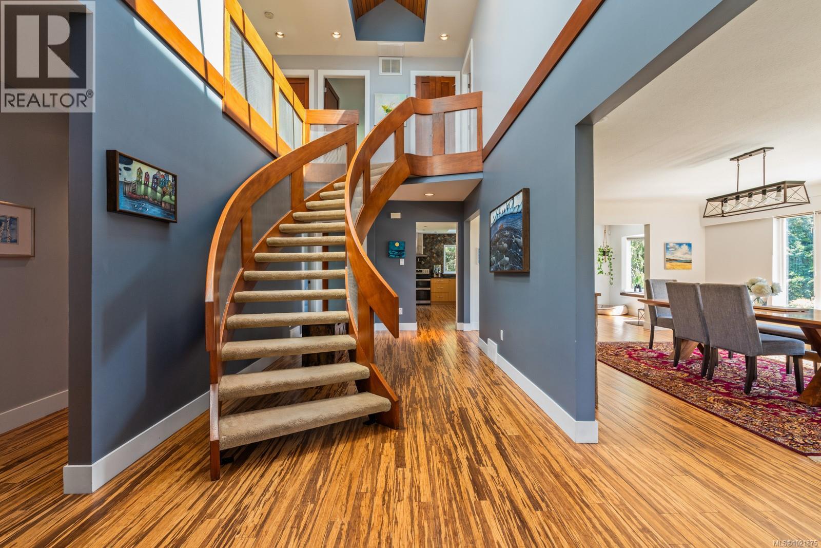 5605 Parker Ave, Saanich