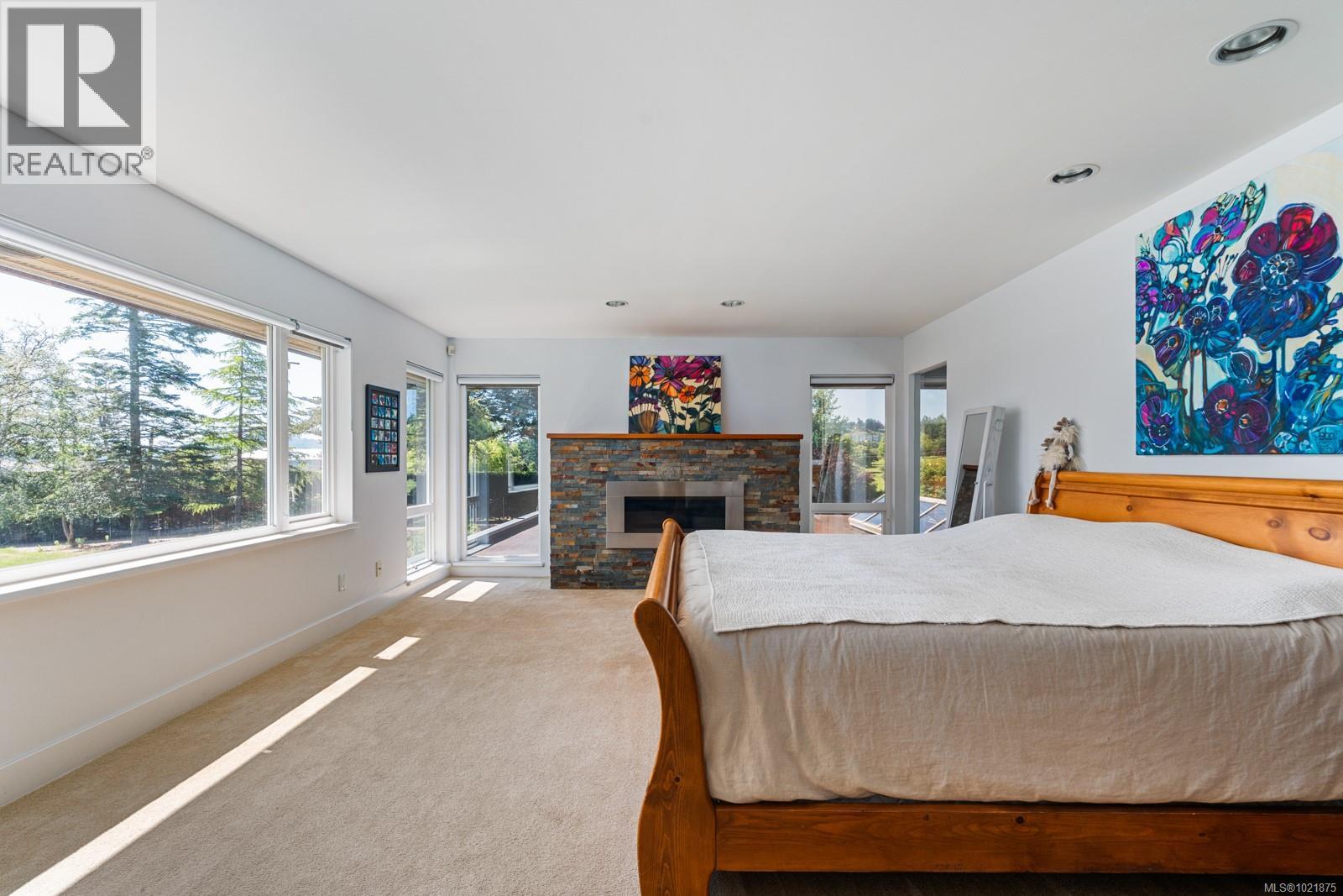 5605 Parker Ave, Saanich