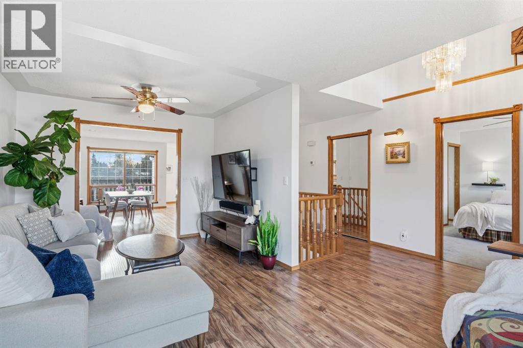 Single Family House Bungalow for Sale in   Avenue SW Glenbrook Calgary 