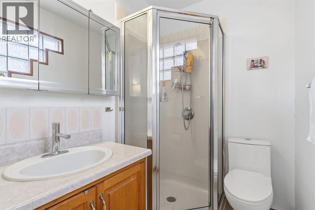 Single Family House Bungalow for Sale in   Avenue SW Glenbrook Calgary 