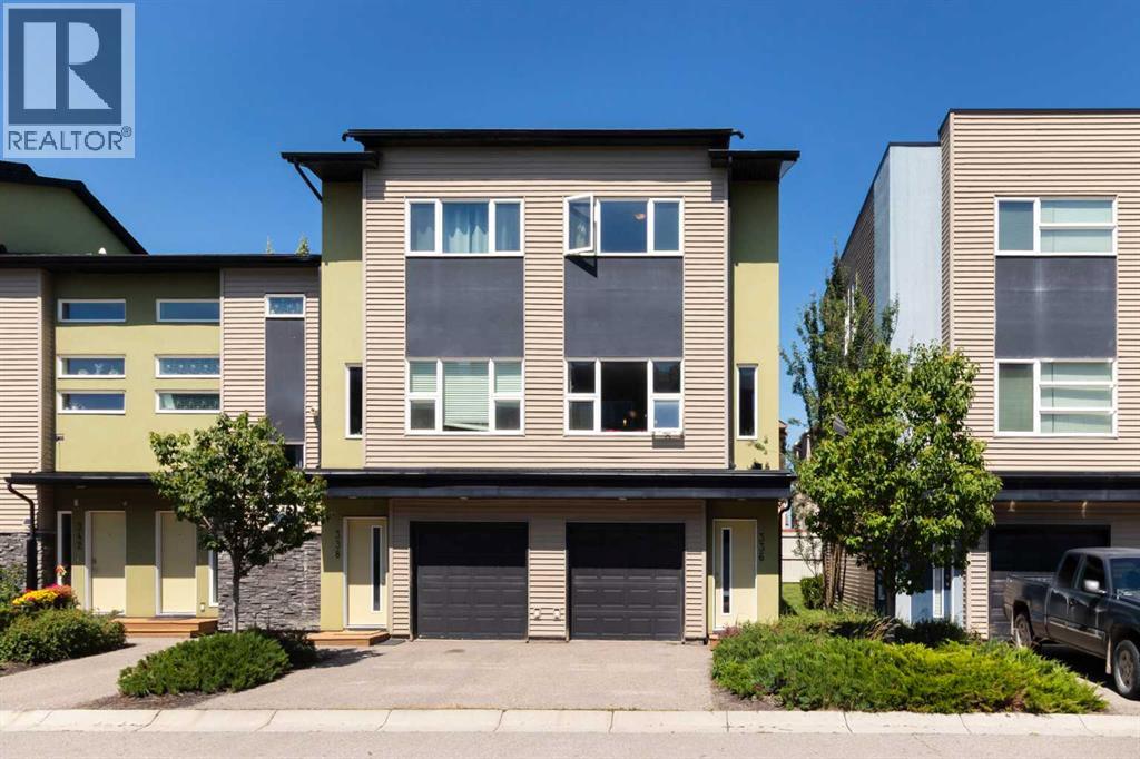 Single Family House for Sale in  Covecreek Circle NE Coventry Hills Calgary 