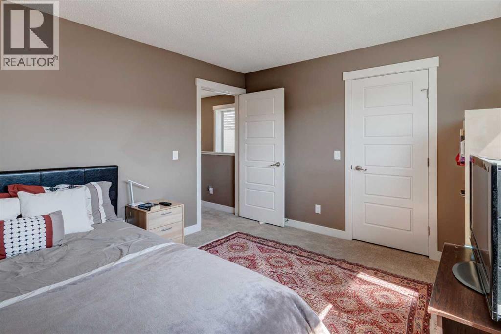 Single Family House for Sale in  Covecreek Circle NE Coventry Hills Calgary 