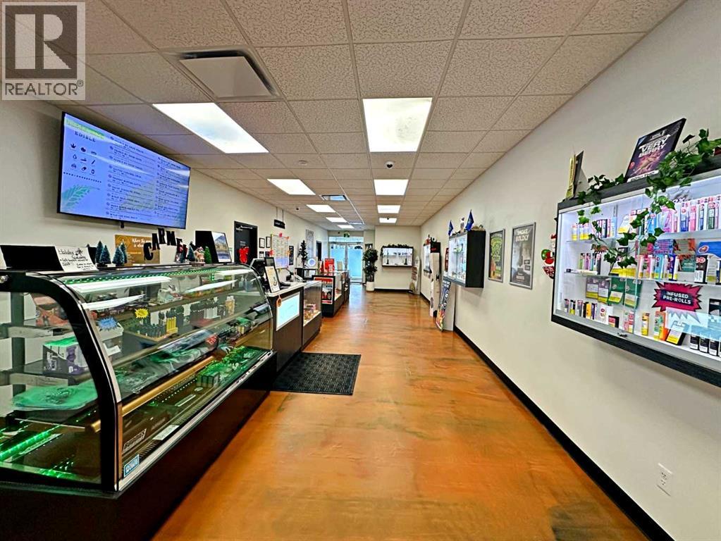 9904 Franklin Avenue, Fort McMurray