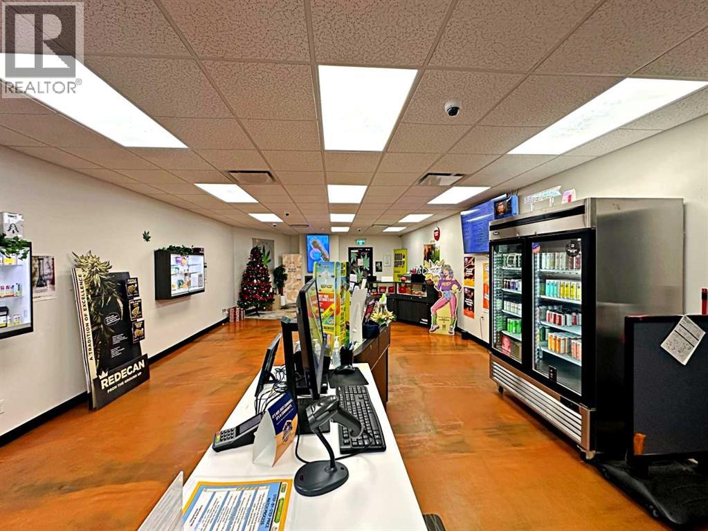 9904 Franklin Avenue, Fort McMurray