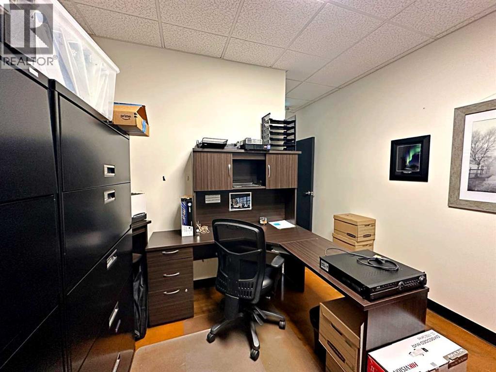 9904 Franklin Avenue, Fort McMurray